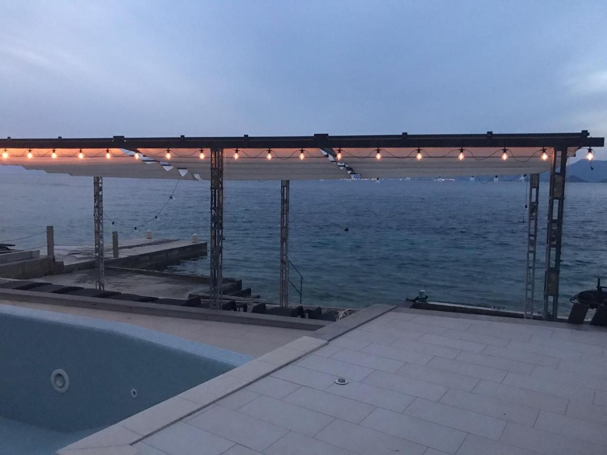 Apartments Poseidon Сресер Екстер'єр фото