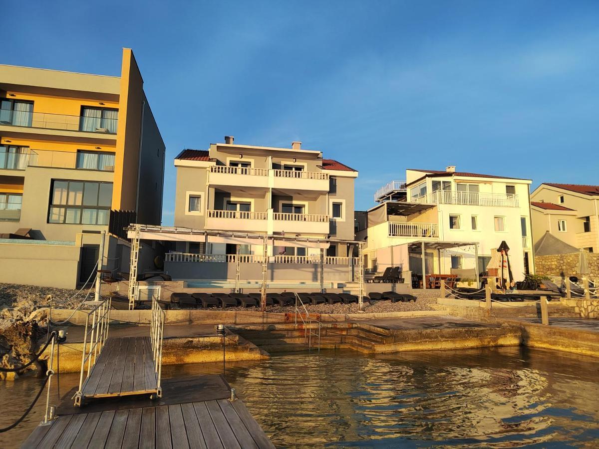 Apartments Poseidon Сресер Екстер'єр фото